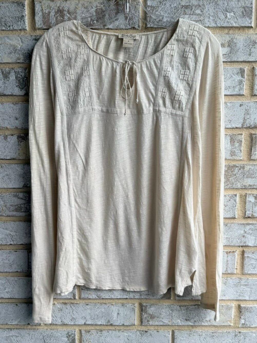 Lucky Brand Long Sleeve Embroidered Tie Neck 100% Cotton Cream Shirt Size S